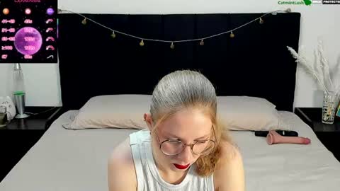 CatmintLush online show from 07/14/26, 11:43