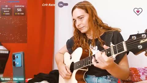 Snapshot of catnessa_ chatting on 09/13/25, 12:43 Catalina Restrepo online show from 09/13/25, 12:43