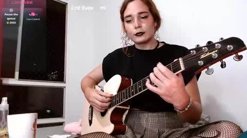 Catalina Restrepo online show from 11/19/25, 12:10