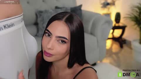 Snapshot of catrina26_ chatting on 02/15/25, 07:06 IG soycatrinaoficial online show from 02/15/25, 07:06