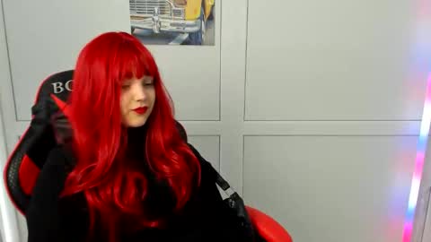 Snapshot of catrine_cute chatting on 04/10/26, 07:35 Catrine online show from 04/10/26, 07:35