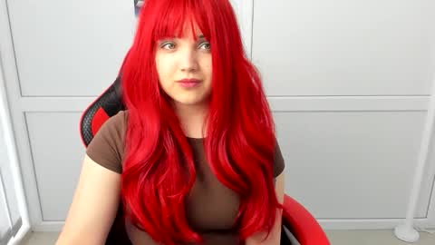 Snapshot of catrine_cute chatting on 04/18/26, 06:39 Catrine online show from 04/18/26, 06:39