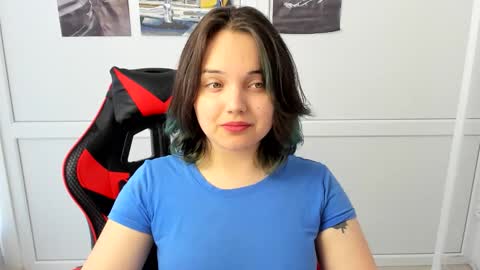 Snapshot of catrine_cute chatting on 05/07/26, 06:41 Catrine online show from 05/07/26, 06:41