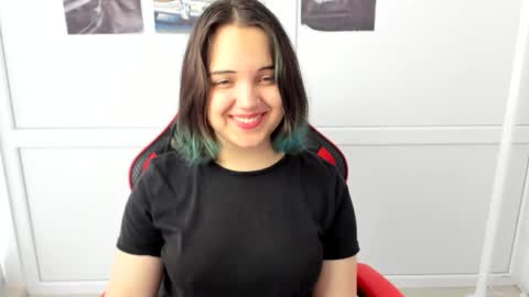 Snapshot of catrine_cute chatting on 05/09/26, 06:40 Catrine online show from 05/09/26, 06:40
