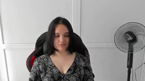 Catrine online show from 06/09/26, 06:47