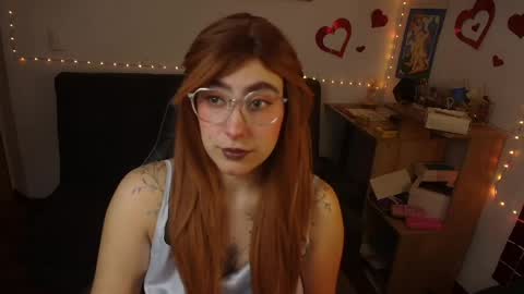 Snapshot of catsito chatting on 05/19/26, 04:52 im MIA -Independent Model MY OF is catsito3 online show from 05/19/26, 04:52