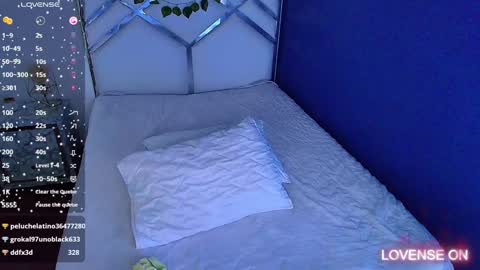 Snapshot of cattaleeyaa chatting on 01/07/25, 02:53 CATALEYA  online show from 01/07/25, 02:53