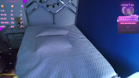 Snapshot of cattaleeyaa chatting on 01/14/25, 02:50 CATALEYA  online show from 01/14/25, 02:50