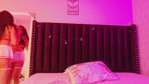 Snapshot of cattaleeyaa chatting on 10/05/25, 12:14 CATALEYA  online show from 10/05/25, 12:14