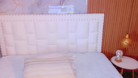 CATALEYA  online show from 02/09/26, 12:53