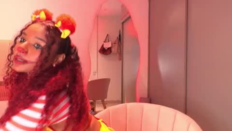 Snapshot of cattaleya_russ chatting on 11/01/25, 02:02 catta 3 online show from 11/01/25, 02:02