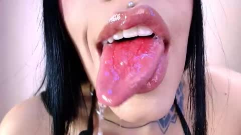 Cattleya online show from 02/22/26, 02:56