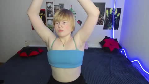 cattie_w_ online show from 02/17/26, 01:13