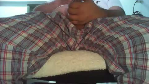 Snapshot of causticavibes chatting on 09/24/25, 08:45 causticavibes online show from 09/24/25, 08:45