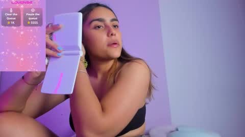 Snapshot of caylin_jordan chatting on 02/14/26, 12:24 Cay online show from 02/14/26, 12:24