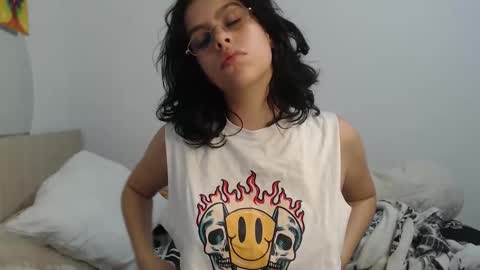 Snapshot of cazadora80s chatting on 02/03/26, 11:43 cazadora80s online show from 02/03/26, 11:43