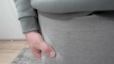 cb_cj online show from 02/13/26, 03:41