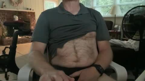 Snapshot of cbjohnjohn chatting on 09/26/25, 01:42 John online show from 09/26/25, 01:42