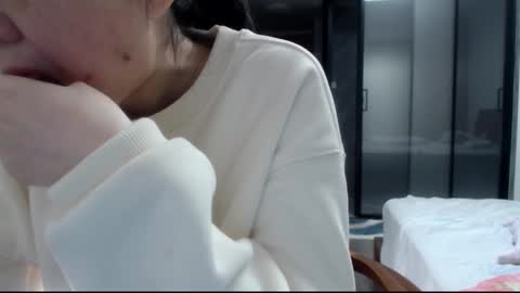 Snapshot of cbz112233 chatting on 03/03/25, 04:46 ANNYANNY online show from 03/03/25, 04:46