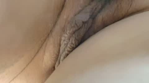 Snapshot of cbz112233 chatting on 09/18/25, 02:41 ANNYANNY online show from 09/18/25, 02:41