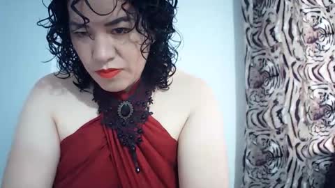 Snapshot of ccharlot chatting on 05/26/26, 01:51 ccharlot online show from 05/26/26, 01:51