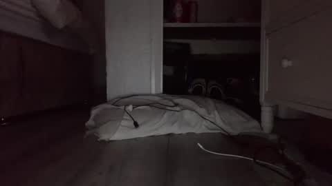 Snapshot of ccsexycam chatting on 05/26/26, 01:23 ccsexycam online show from 05/26/26, 01:23