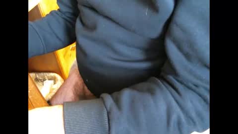 Snapshot of cczt154 chatting on 03/06/25, 08:16 CCzt154 online show from 03/06/25, 08:16