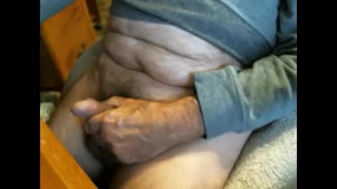 Snapshot of cczt154 chatting on 03/11/25, 10:20 CCzt154 online show from 03/11/25, 10:20