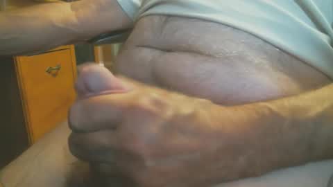 Snapshot of cczt154 chatting on 10/01/25, 04:57 CCzt154 online show from 10/01/25, 04:57