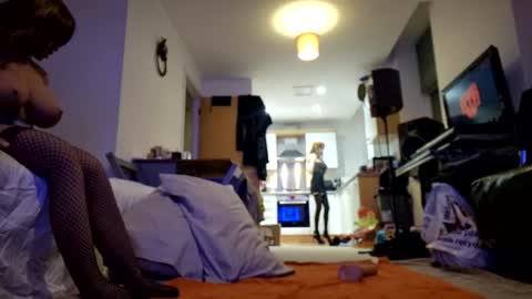 Cdleigh1984 online show from 04/18/26, 11:16