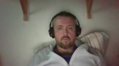 Snapshot of cebcool chatting on 02/08/25, 04:57 Sb online show from 02/08/25, 04:57