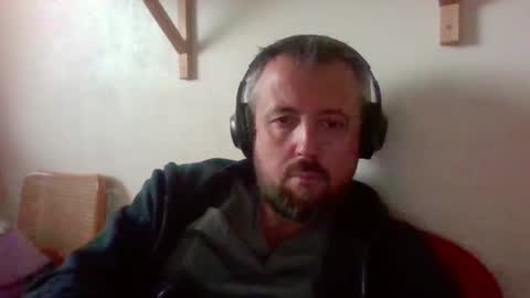 Snapshot of cebcool chatting on 11/22/25, 10:14 Sb online show from 11/22/25, 10:14