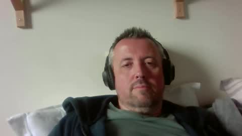 Snapshot of cebcool chatting on 04/05/26, 01:19 Sb online show from 04/05/26, 01:19