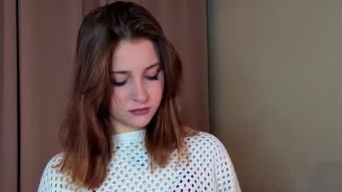 Lina  online show from 02/14/26, 07:10