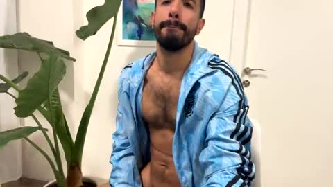 cechixtheworld online show from 12/03/24, 03:22