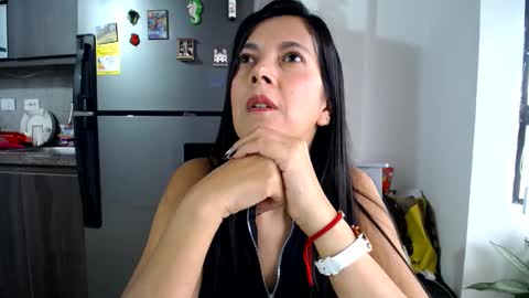 ceci online show from 02/17/25, 10:03