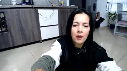 ceci online show from 02/28/25, 10:50