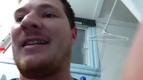 Snapshot of cedricstjacques0 chatting on 10/27/25, 12:15 Outdoor Guy online show from 10/27/25, 12:15