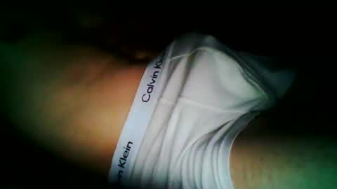 Snapshot of ceecuc chatting on 12/14/24, 02:23 Nice to meet U online show from 12/14/24, 02:23