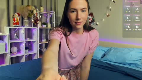 Josie Manesi online show from 01/10/25, 07:32