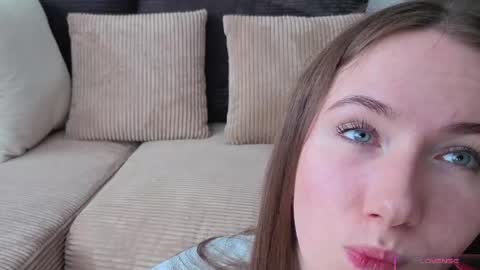 Snapshot of cel1ne_secret chatting on 05/01/26, 06:07 Josie Manesi online show from 05/01/26, 06:07