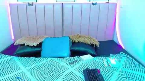 celesste_musk online show from 10/23/25, 01:49