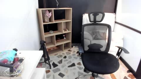 meli online show from 01/30/25, 02:27