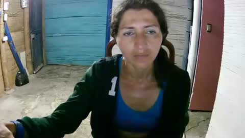 celeste198694 online show from 02/05/25, 11:39