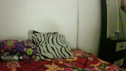 celeste198694 online show from 01/09/26, 01:47