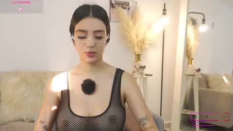 Snapshot of celeste_1220 chatting on 07/15/26, 10:26 Alice online show from 07/15/26, 10:26