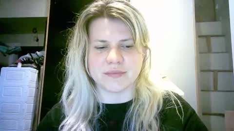 Snapshot of celeste_naughty_ chatting on 05/28/26, 10:34 celeste_naughty_ online show from 05/28/26, 10:34