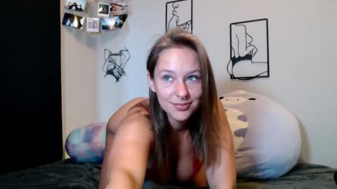 celeste_xxoo online show from 10/01/25, 01:17