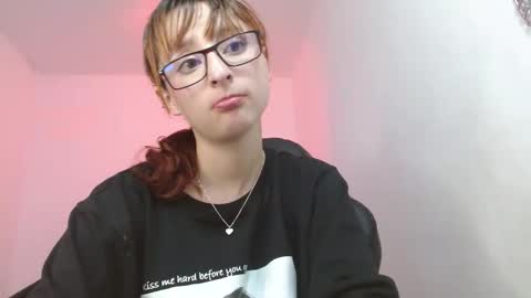 celesteayase online show from 02/11/25, 08:15