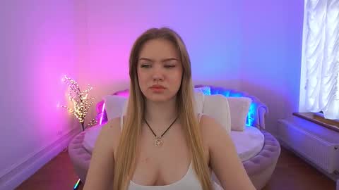 celestenoirr online show from 03/19/26, 07:45